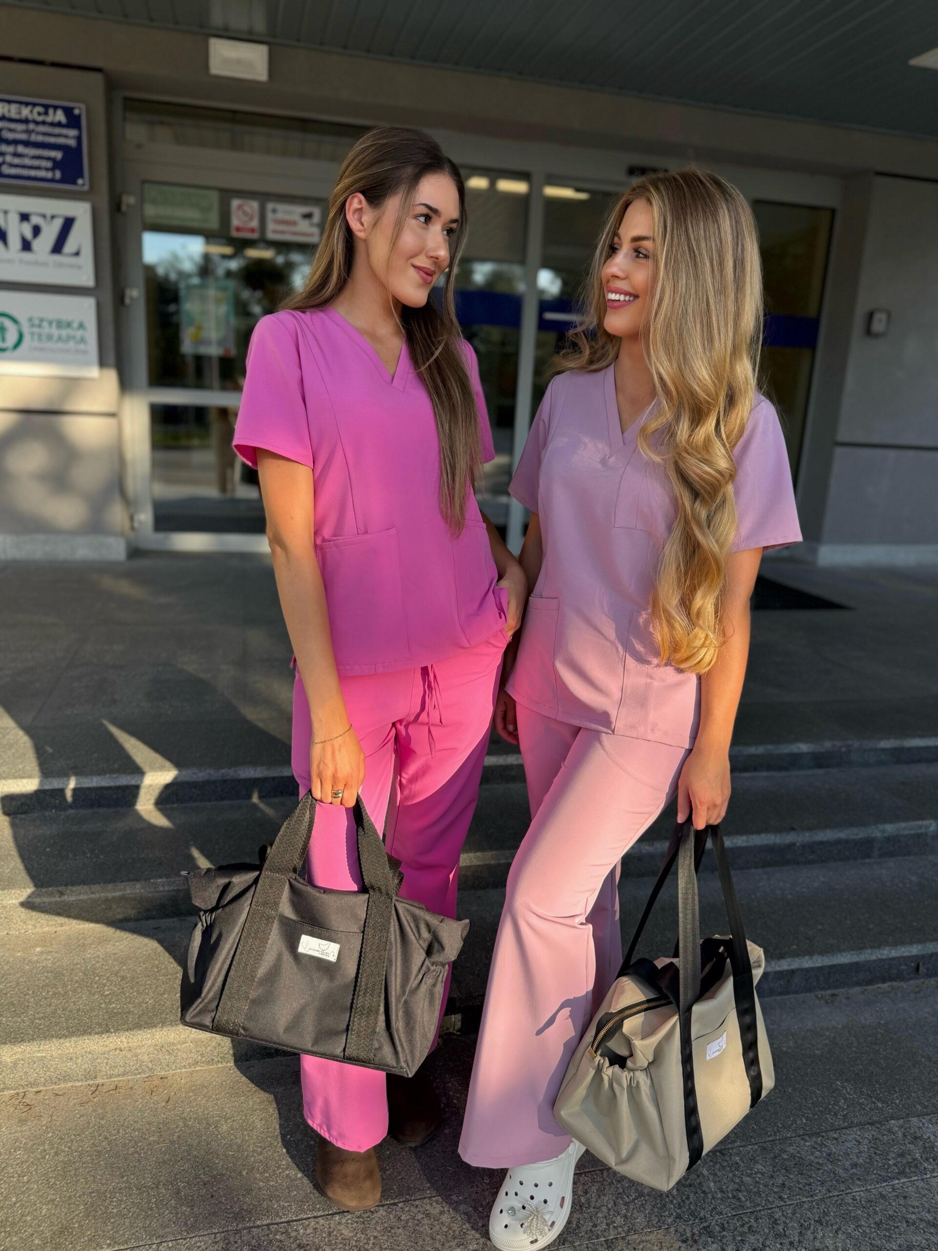 bluza medyczna kosmetyczna w kolorze cukierkoworóżowym Kokolu
